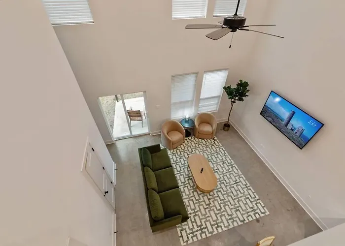 Lagniappe House Cajun Country Gem King Bed Villa